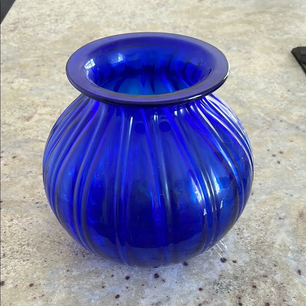Vibrant Blue Glass Vase
